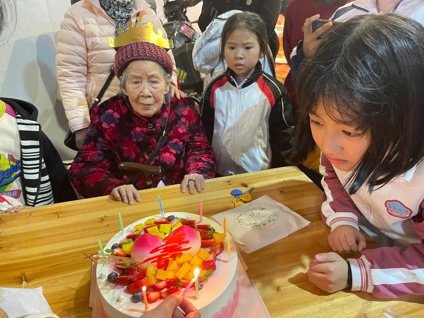 探索2357与水果奶奶的奇妙之旅