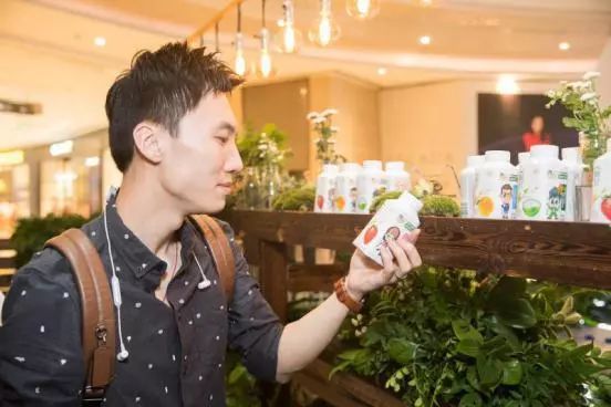 19qqco，水果奶奶的理想论——以小见大，共筑健康生活愿景