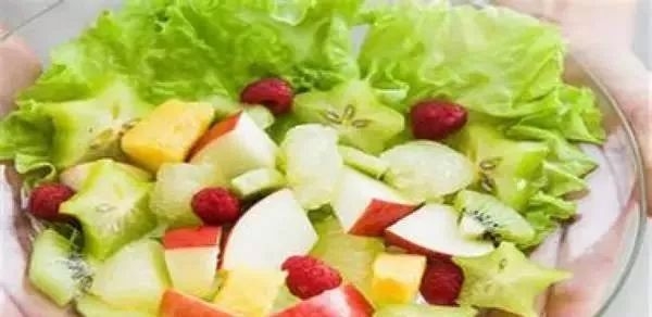 水果奶奶，一个关于健康饮食与文化传承的温馨故事