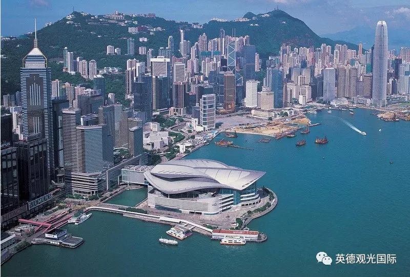 香港近十五年历史记录，从回归到一国两制的实践与成就