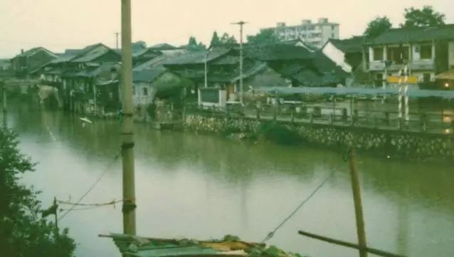旧版浙江风采，岁月沉淀的经典记忆