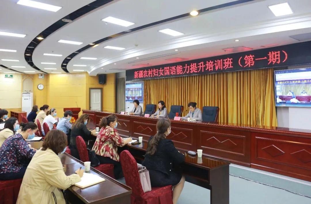 2036年，探索香港全年免费资料的正版之路2o2l香港全年免费资料公开