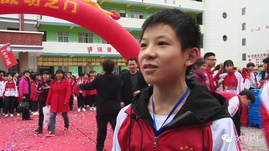 蓝姐三中三大数据论坛，解锁彩票预测的智慧之门蓝姐三中三论坛精准资料大全传真工作资料电脑知