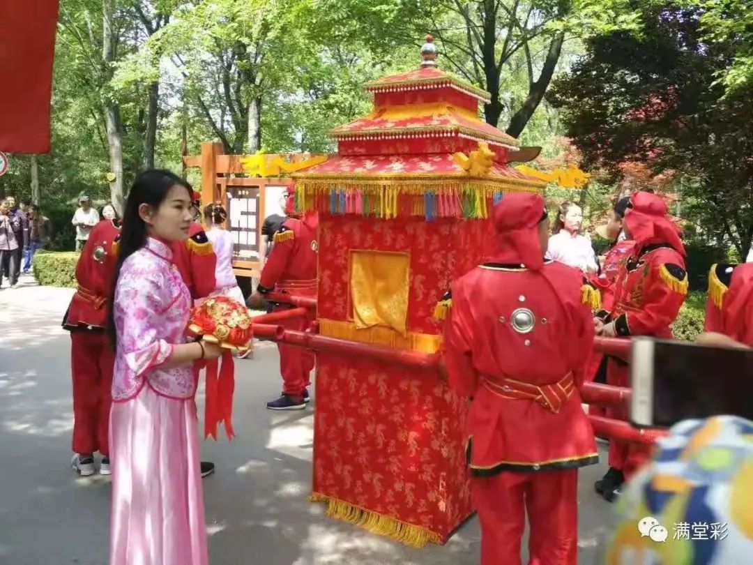 传统工艺与现代审美融合