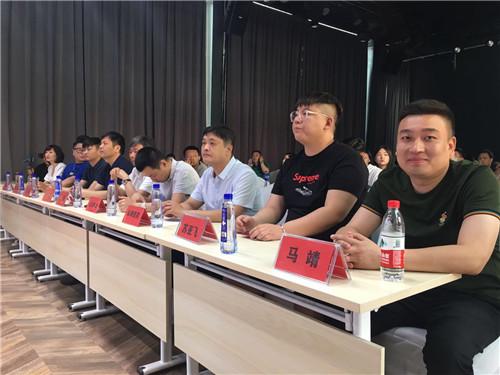 探寻网络文化新阵地，大红人心水论坛的独特魅力大红人家园论坛资料
