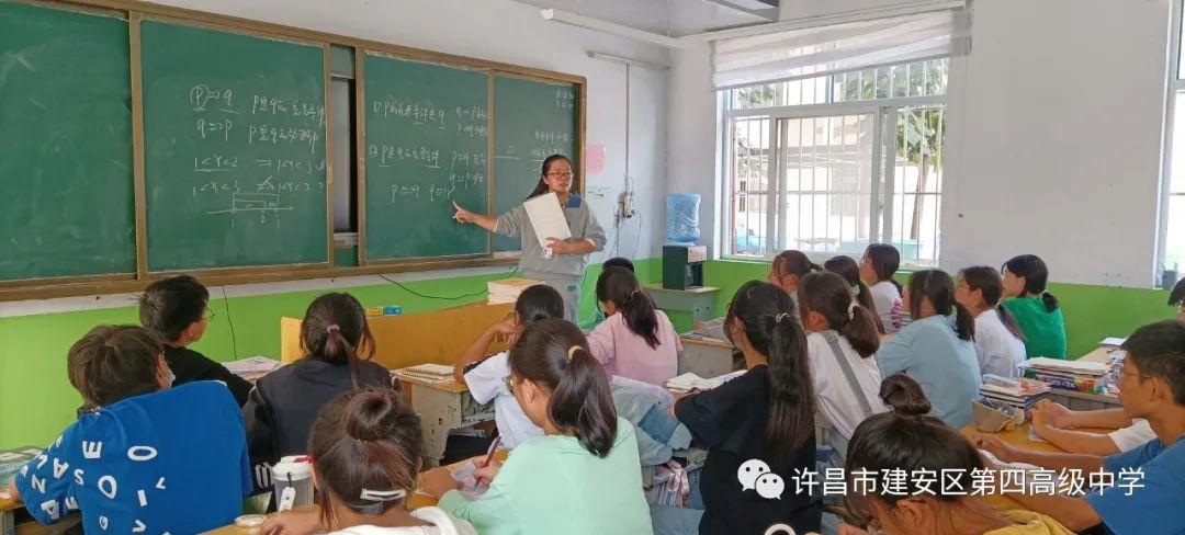 揭秘白小姐四肖精选期的真相，理性看待彩票预测与概率白小姐四肖精选一