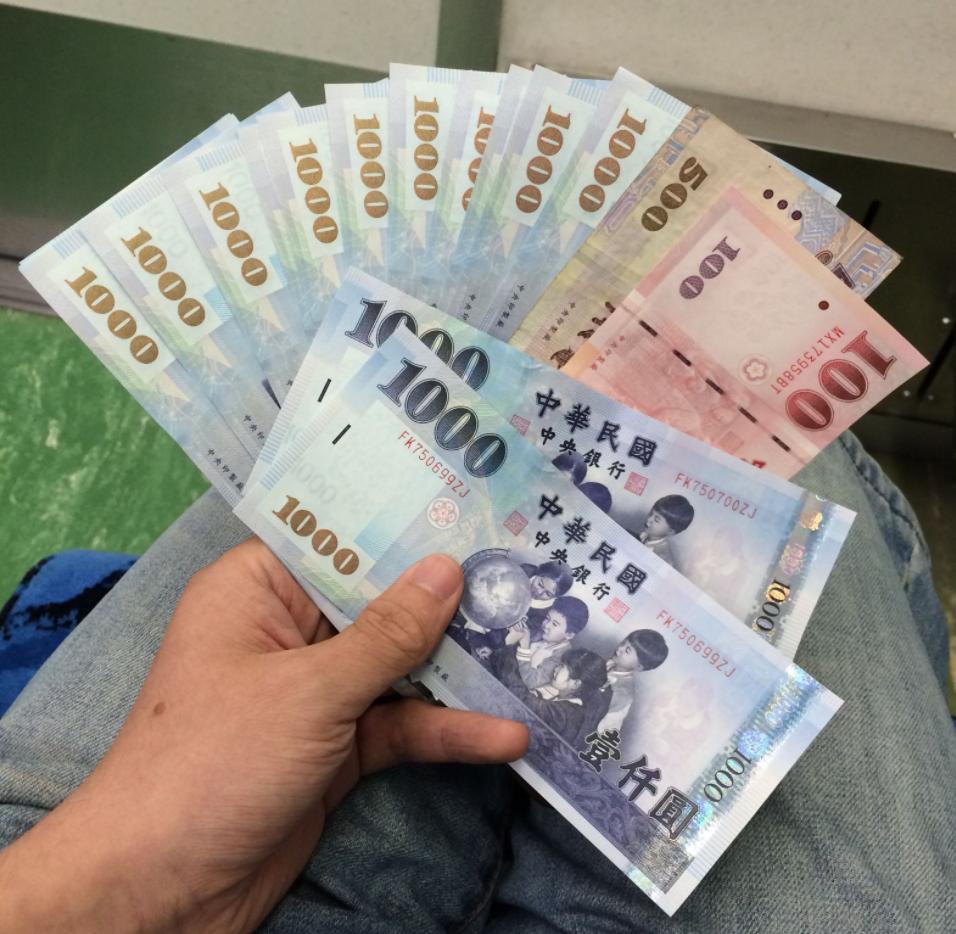 探秘香港60-79年代,港币最大金额的传奇与变迁60-70年代的香港纸币